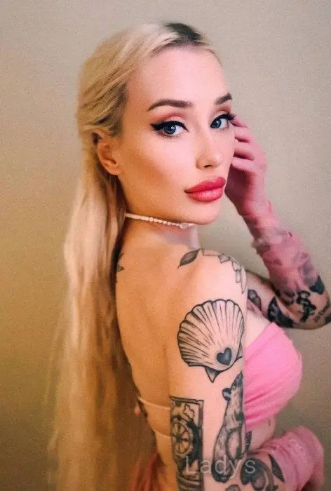 Profil de Maya, 38 ans, Escort girl à Créances