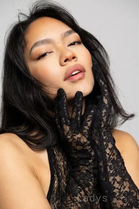 Profil de Eva, 34 ans, Escort girl à Livet-et-Gavet