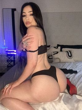 Profil de Emma, 25 ans, Escort girl à Ferrals-les-Montagnes