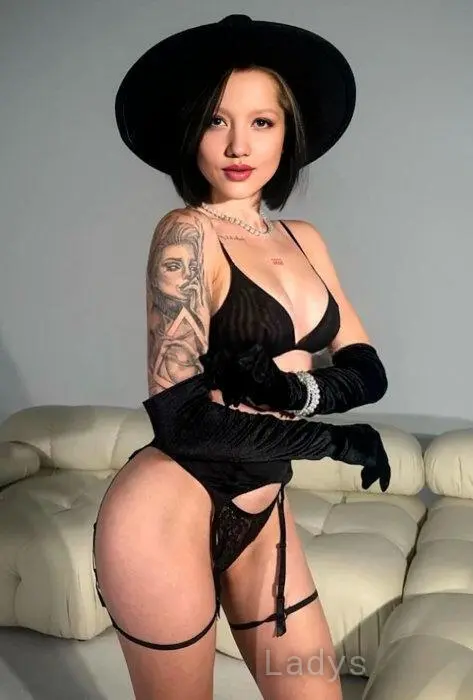 Profil de Jeanne, 51 ans, Escort girl à Corent