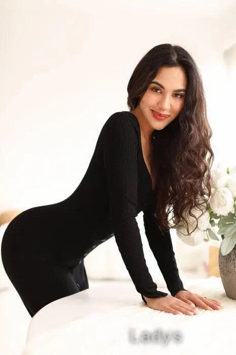 Profil de Anais, 23 ans, Escort girl à Allennes-les-Marais