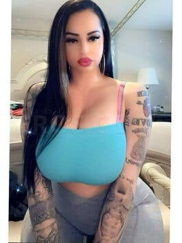 Profil de Natacha, 27 ans, Escort girl à Allan